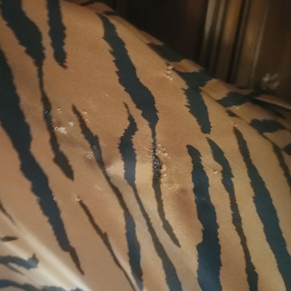 Zara Tiger Print Satin Blazer - Picture 5 of 5